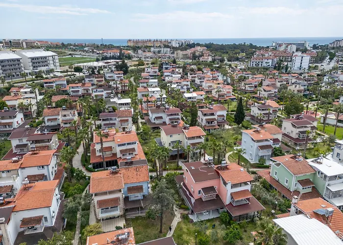 Palladium Villa Side